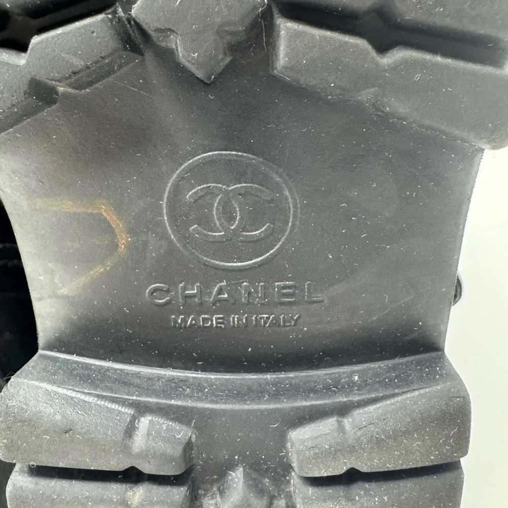 Chanel Black Quilted Calfskin Leather Biker Boots – CC Logo Moto Style (Sz 38.5)